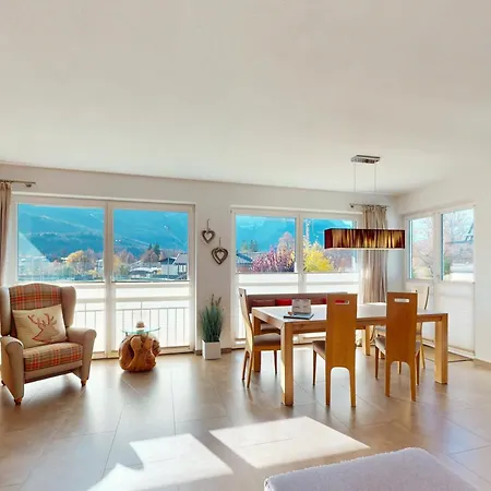 Maximilian Garmisch-Partenkirchen