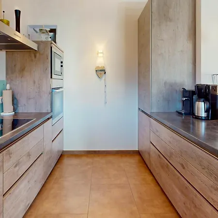 Maximilian Apartament *