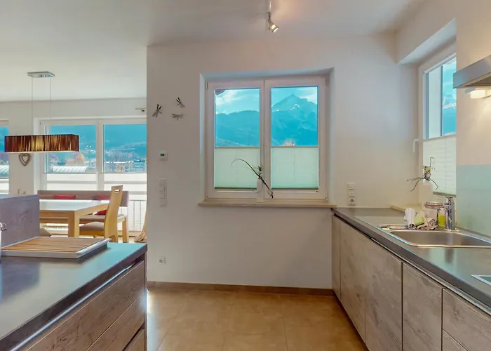 Maximilian Garmisch-Partenkirchen